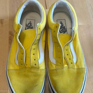 Vans. Yellow. 10.1 inches approx heel to toe. US women 8.0 men size 6.5